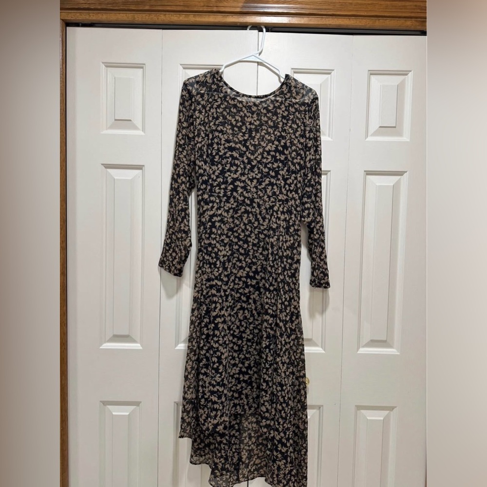 Elegant Black and Cream Floral Dress